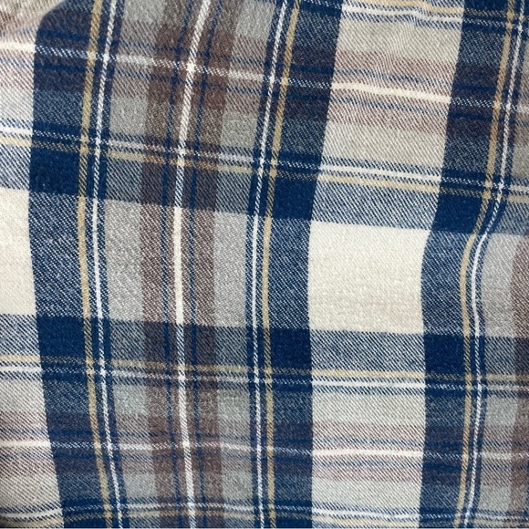 L.L. Bean traditional fit men’s button up flannel shirt plaid size medium cotton - Picture 4 of 8